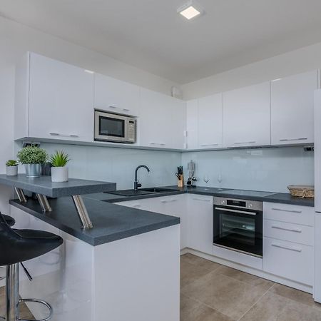 Appartment Divine クルク エクステリア 写真